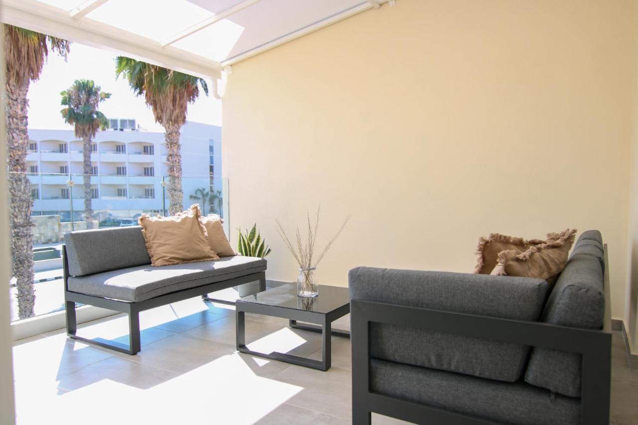 Phaedrus Living Seaview Luxury Flat Limnaria 153 Daire Pafos Dış mekan fotoğraf