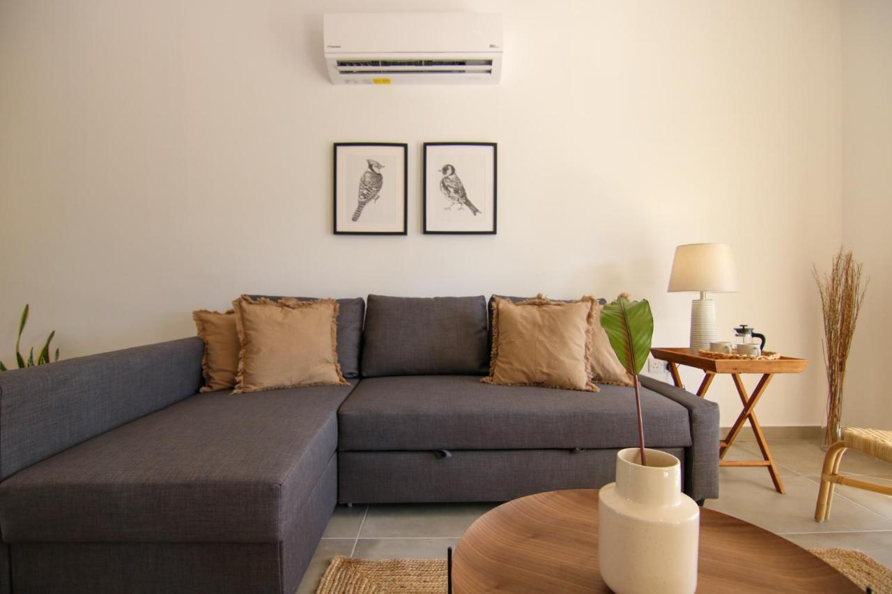 Phaedrus Living Seaview Luxury Flat Limnaria 153 Daire Pafos Dış mekan fotoğraf