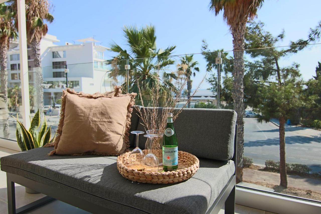 Phaedrus Living Seaview Luxury Flat Limnaria 153 Daire Pafos Dış mekan fotoğraf