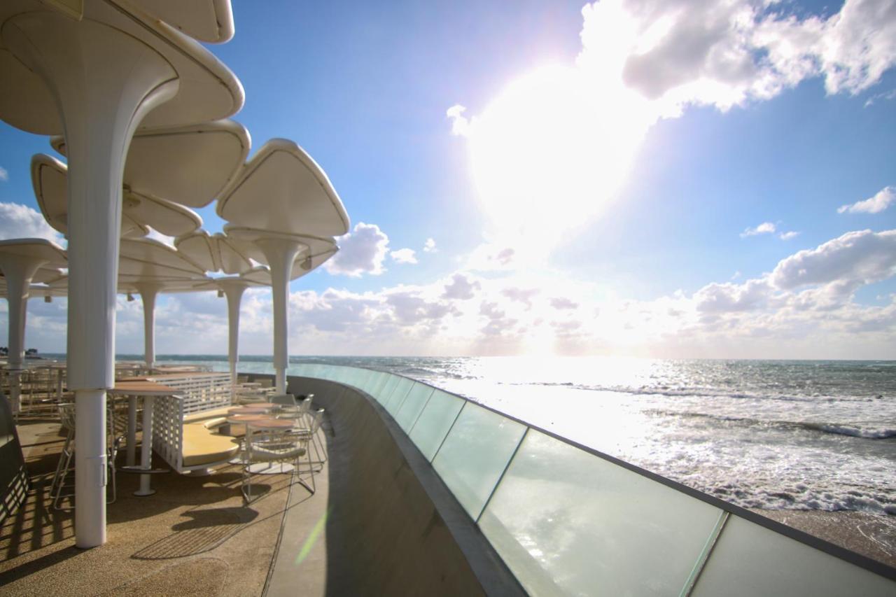 Phaedrus Living Seaview Luxury Flat Limnaria 153 Daire Pafos Dış mekan fotoğraf